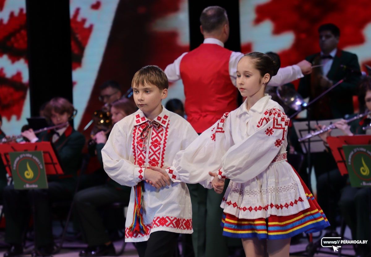 Смотрите, как прошел концерт детской школы искусств в Вилейке