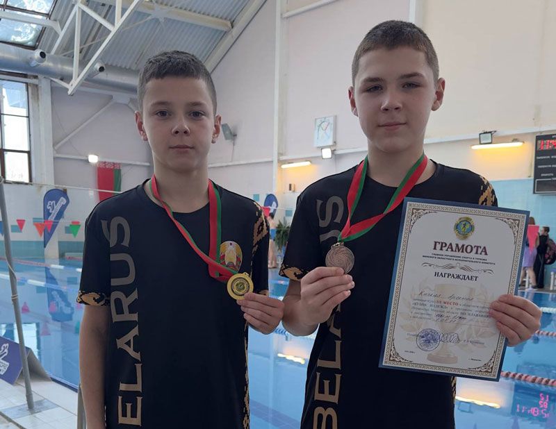 Медали всех достоинств завоевали вилейские пловцы на 15-м открытом турнире по плаванию «Кубок надежд»