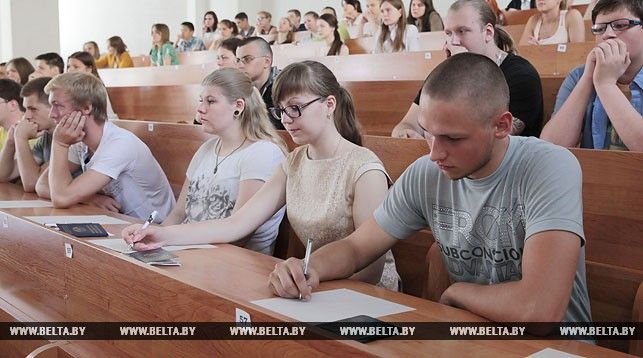 В Беларуси утвердили сроки вступительной кампании в вузы
