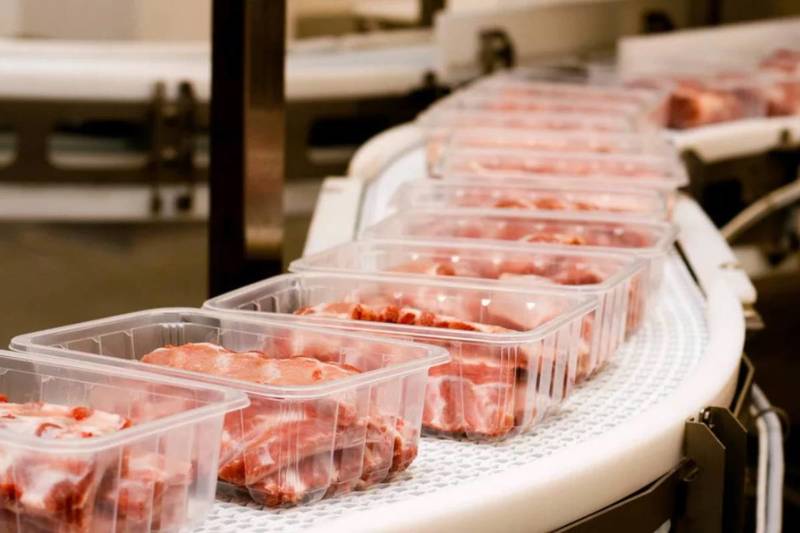 Госконтроль нашел нарушения у двух частных переработчиков мясной продукции в Минской области