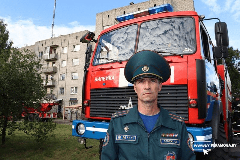Секунды на спасение: Вилейский РОЧС объясняет, как вести себя при пожарной тревоге в общежитии