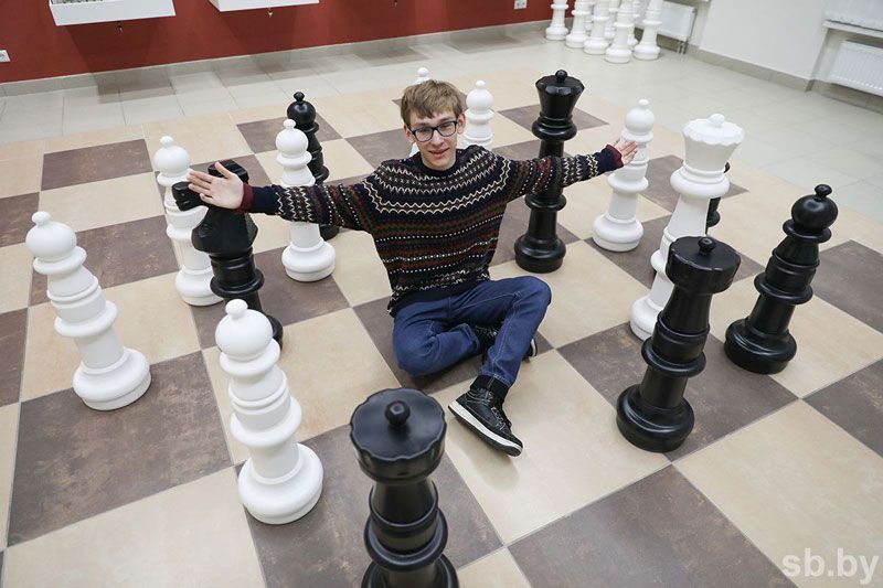 Белорусский шахматист вышел в финал Esports World Cup 2026
