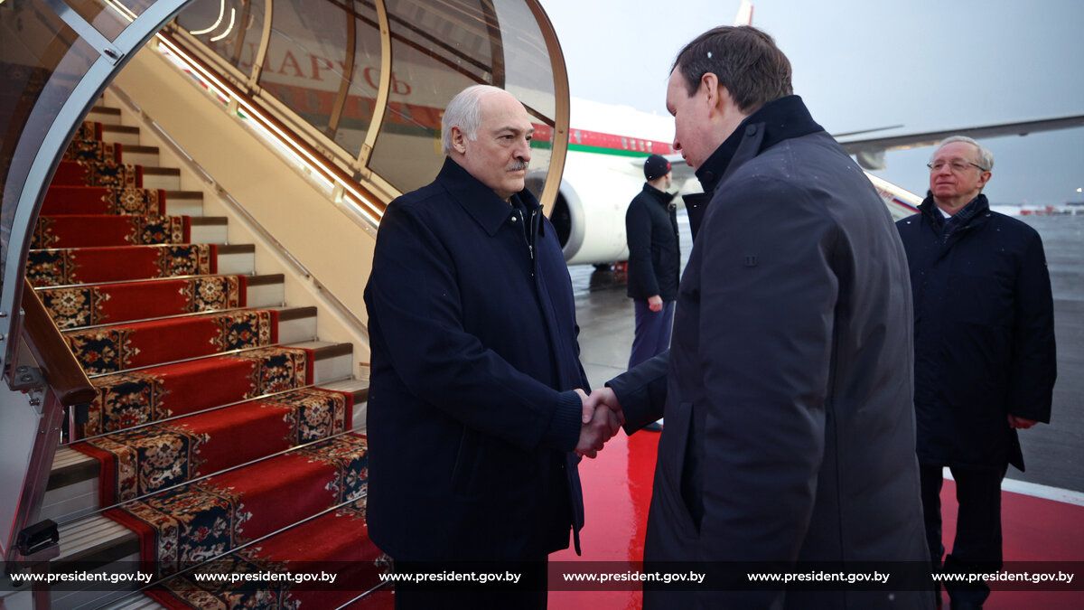Начался рабочий визит Лукашенко в Россию, в Москве Президент примет участие в заседании ВГС