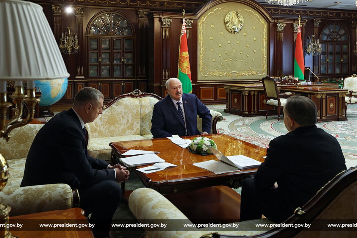 Лукашенко: Беларусь обязательно на уровне Президента будет участвовать в Совете мира