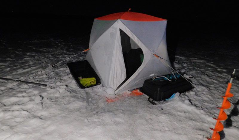 Двое рыбаков погибли на Вилейском водохранилище. Мужчины отравились угарным газом