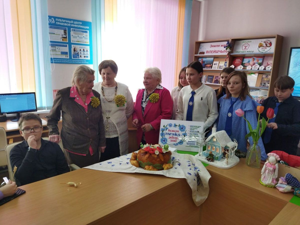 Узнали рецепты и попробовали каравай. В Вилейке прошла встреча с мастером хлебопечения