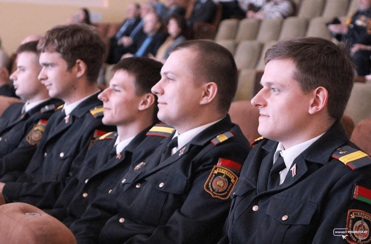 Губернатор Минской области поздравил сотрудников органов внутренних дел с Днем милиции