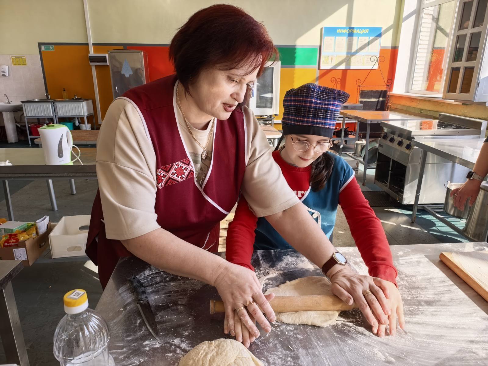 Сделано в Вилейке: школьники примерили на себя роль поваров и модельеров