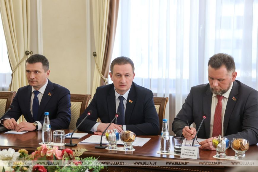 Турчин: Беларусь не будет конфисковывать фуры с литовской регистрацией