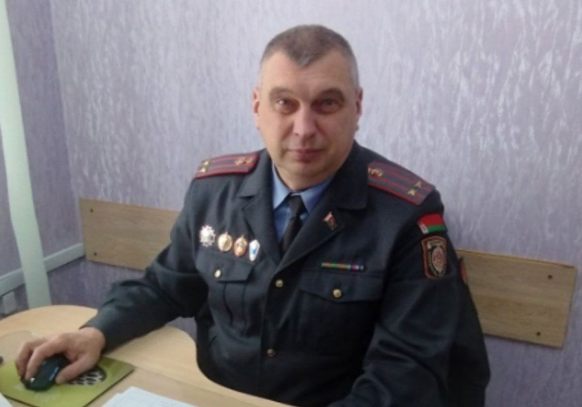 Как заставить соседа не курить в подъезде? Комментарий старшего участкового инспектора Вилейского РОВД