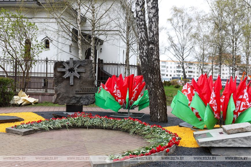 Миг истории, в котором спрессованы тысячи судеб. Память жертв чернобыльской аварии почтили в Минске