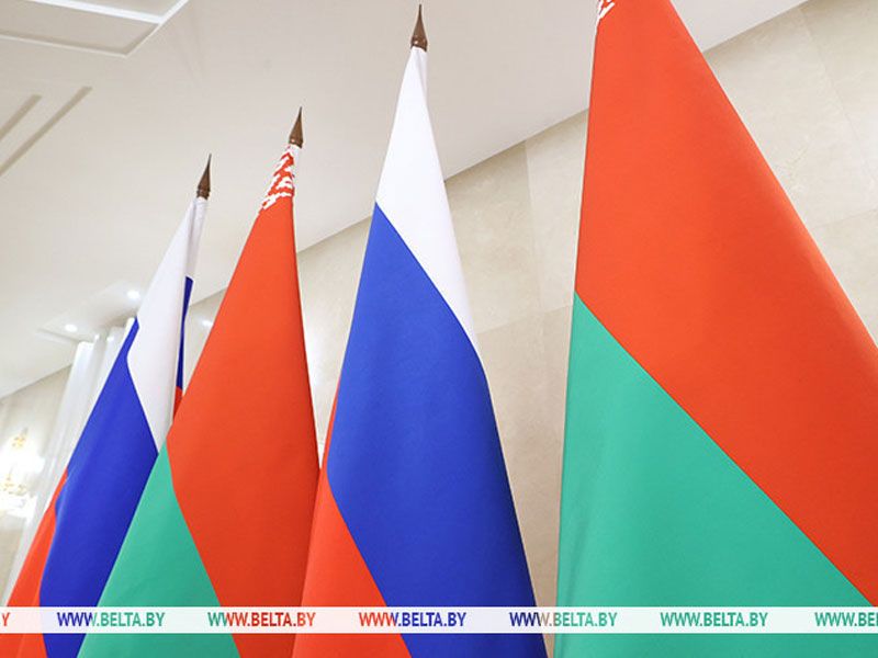 На основании гражданства. В Союзном государстве могут упростить получение разрешения на проживание На основании гражданства. В Союзном государстве могут упростить получение разрешения на проживание