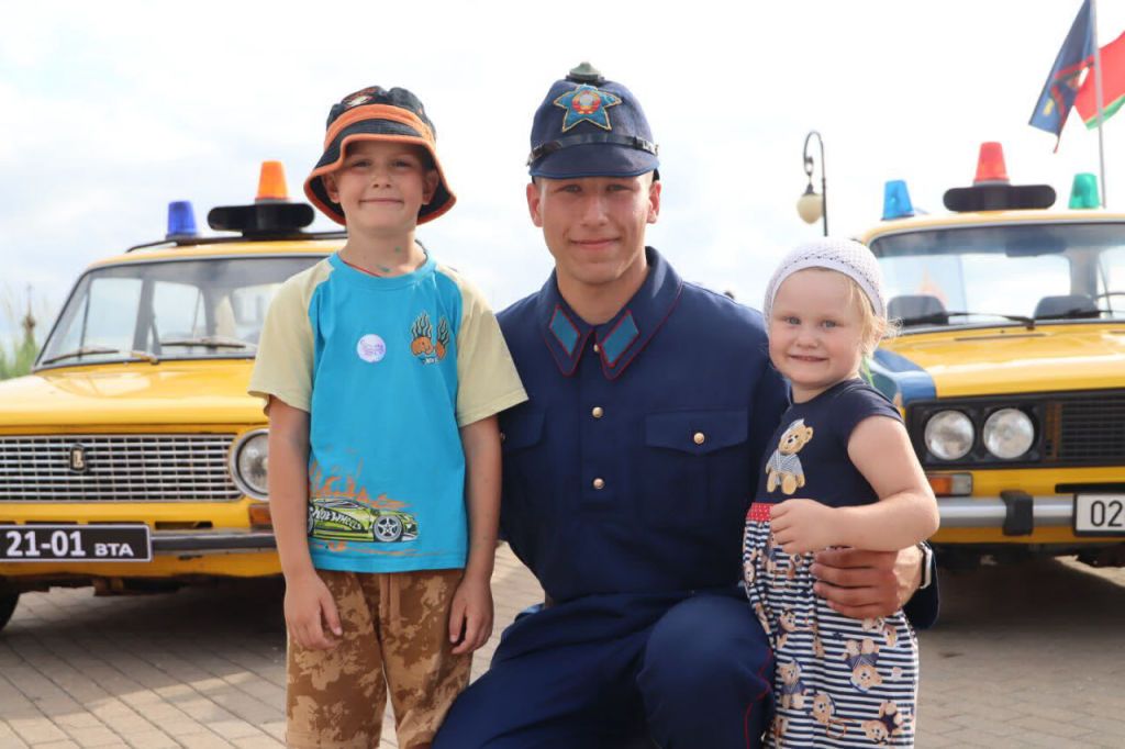 Акция "За безопасность - вместе!" стартовала на "Славянском базаре в Витебске" Акция "За безопасность - вместе!" стартовала на "Славянском базаре в Витебске"