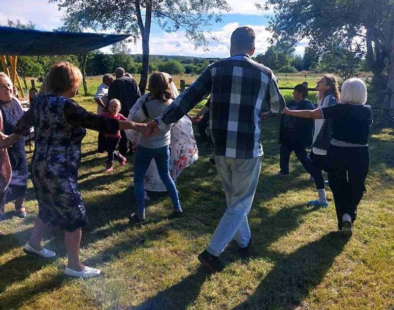 Свята вёскі ў Малькевічах: песні, успаміны і цёплыя сустрэчы