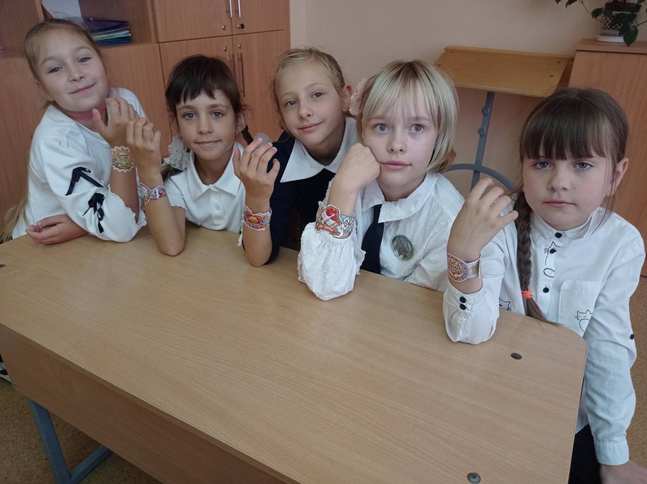 Неделя единства в СШ №1: фоточеллендж, открытый диалог и концерт Неделя единства в СШ №1: фоточеллендж, открытый диалог и концерт
