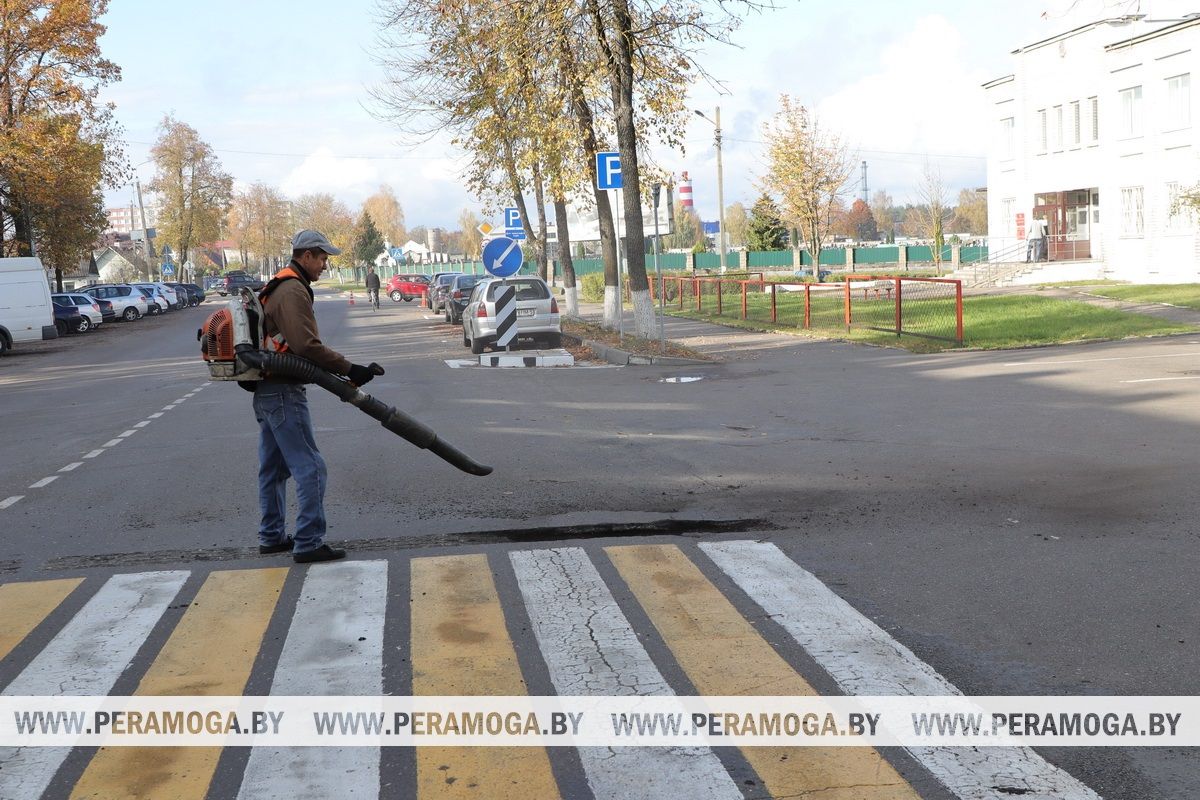 Фотофакт: на улице 1 Мая создают искусственную неровность Фотофакт: на улице 1 Мая создают искусственную неровность