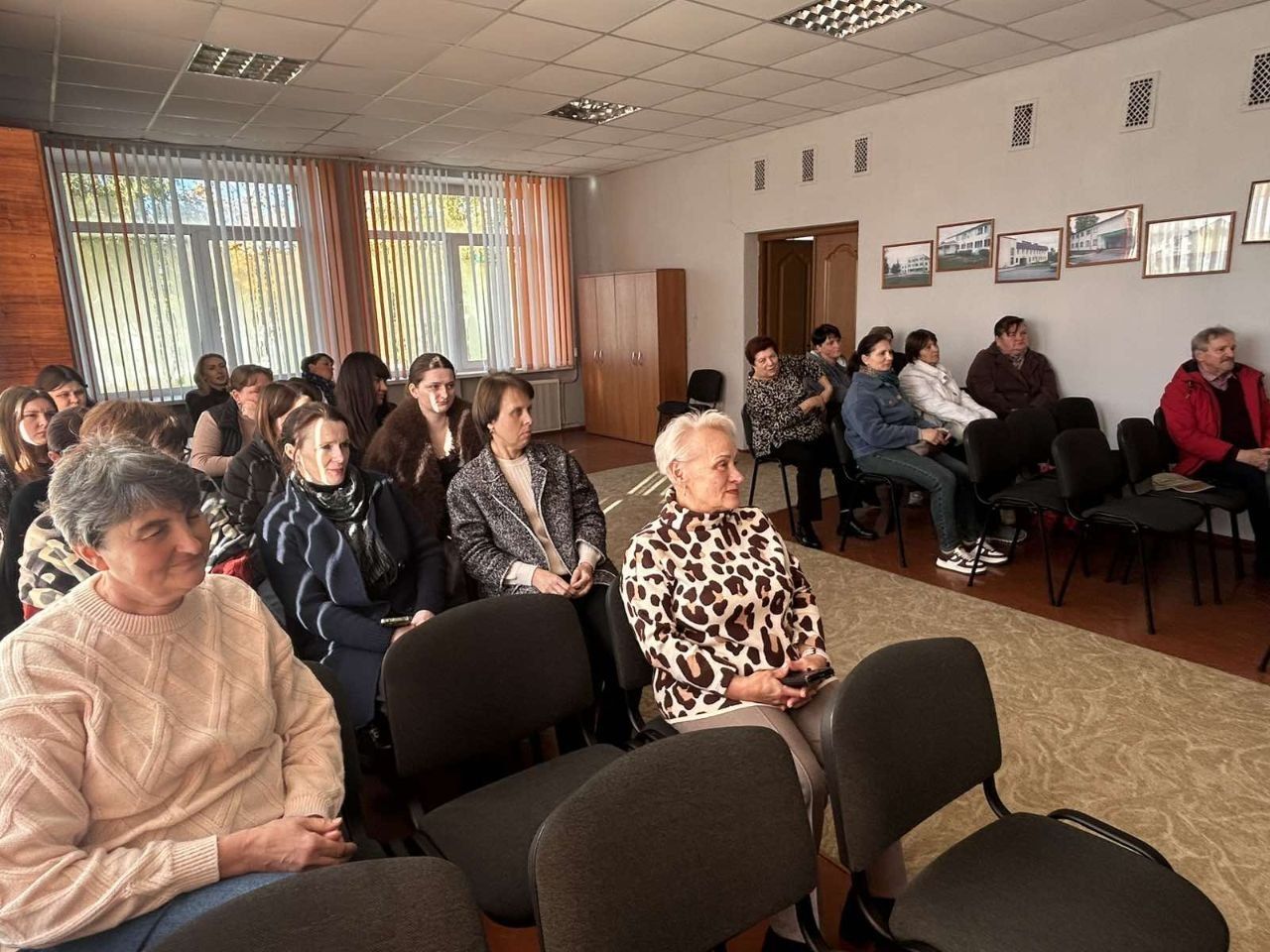Прием граждан провела в Любанском сельисполкоме председатель районного Совета депутатов Елена Чеботарь Прием граждан провела в Любанском сельисполкоме председатель районного Совета депутатов Елена Чеботарь