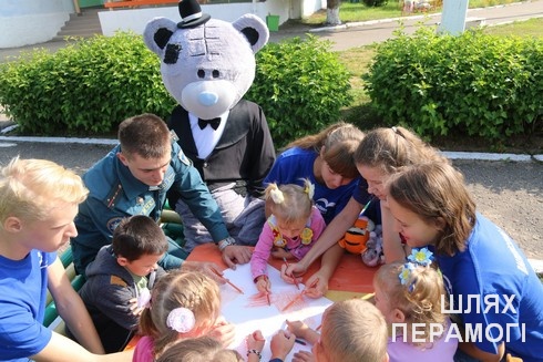 в школу с добрым сердцем