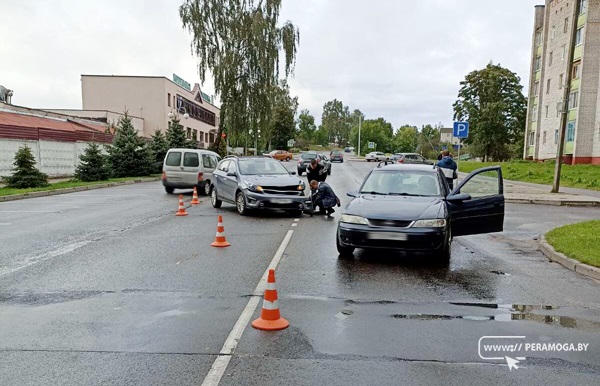 Авария на мебельной улице